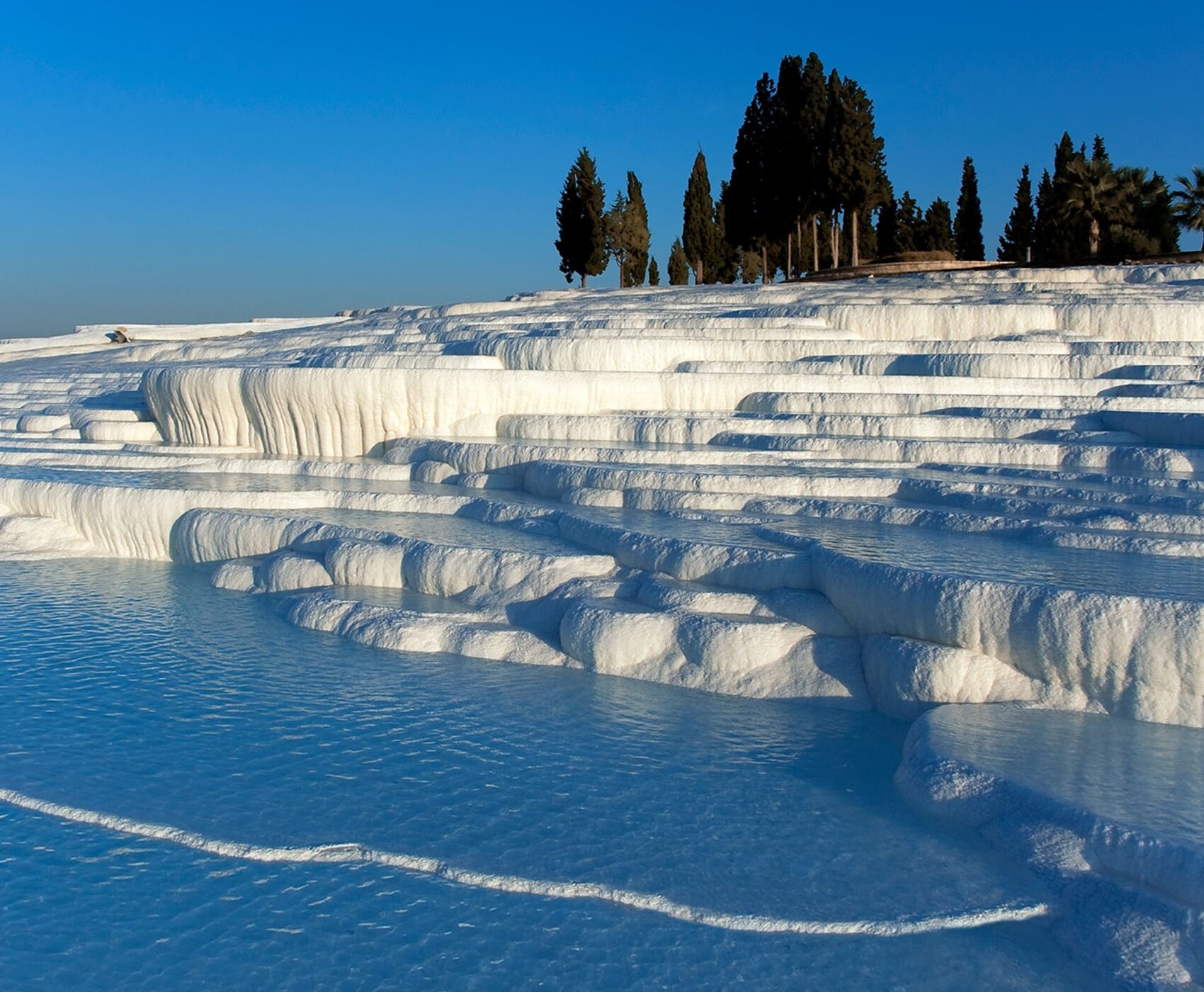 PAMUKKALE & SALDA TOUR 