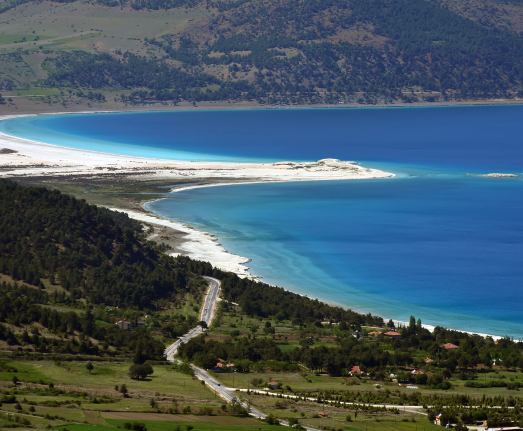 PAMUKKALE & SALDA TOUR 