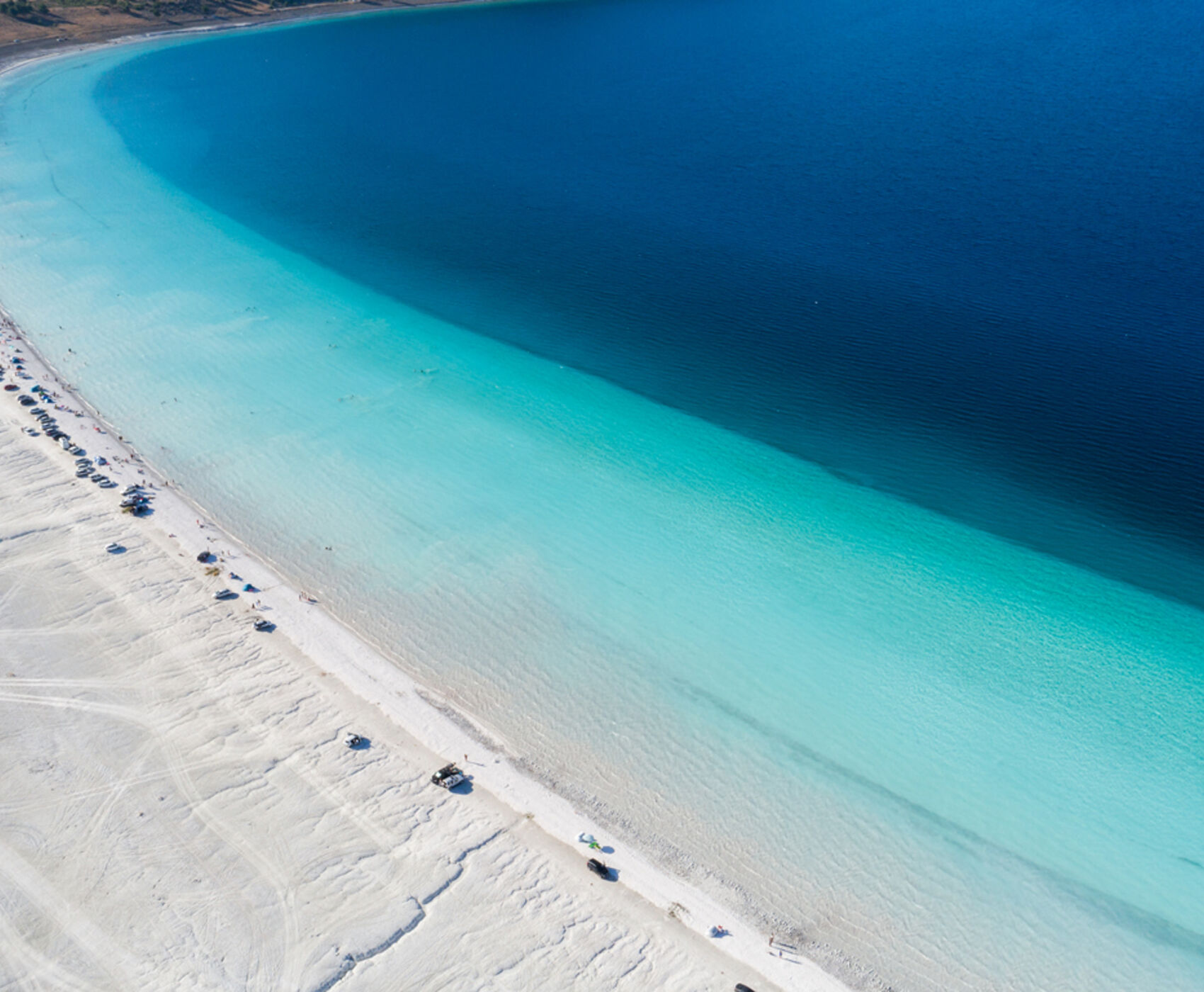 PAMUKKALE & SALDA TOUR 