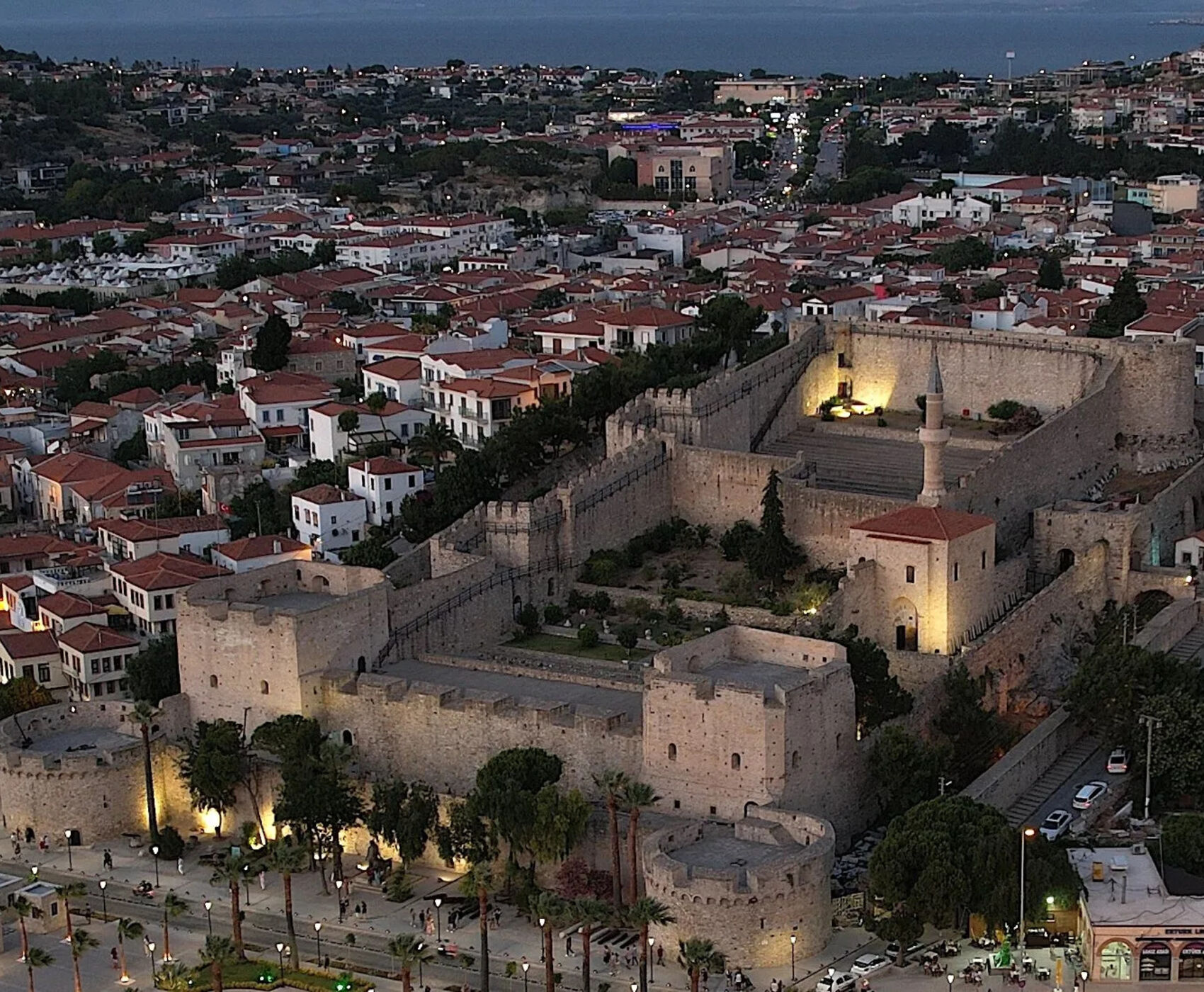 İZMİR ÇANAKKALE GÖKÇEADA BOZCAADA AYVALIK TOUR WITH FLIGHT