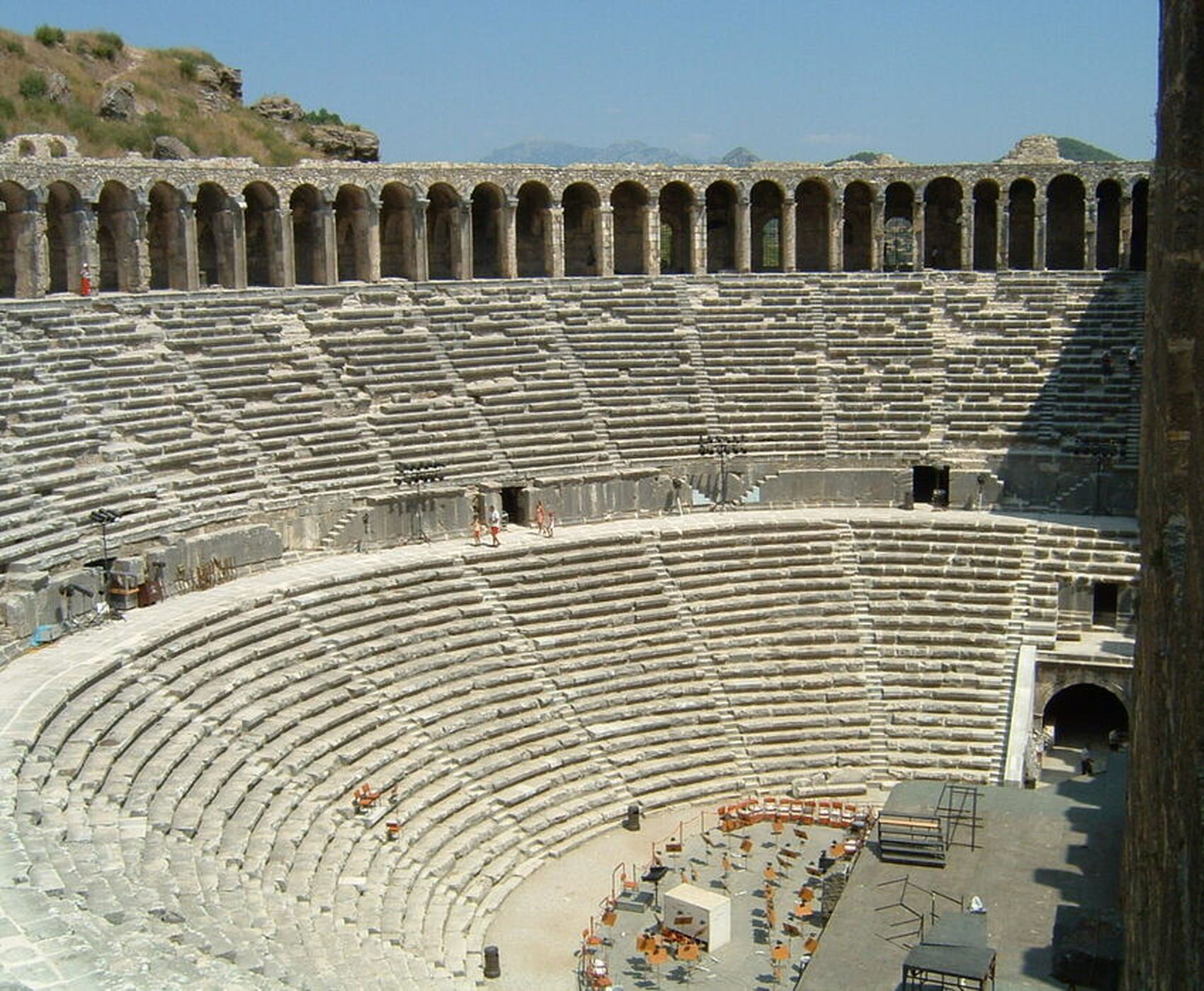 PERGE & ASPENDOS & SIDE TOUR 