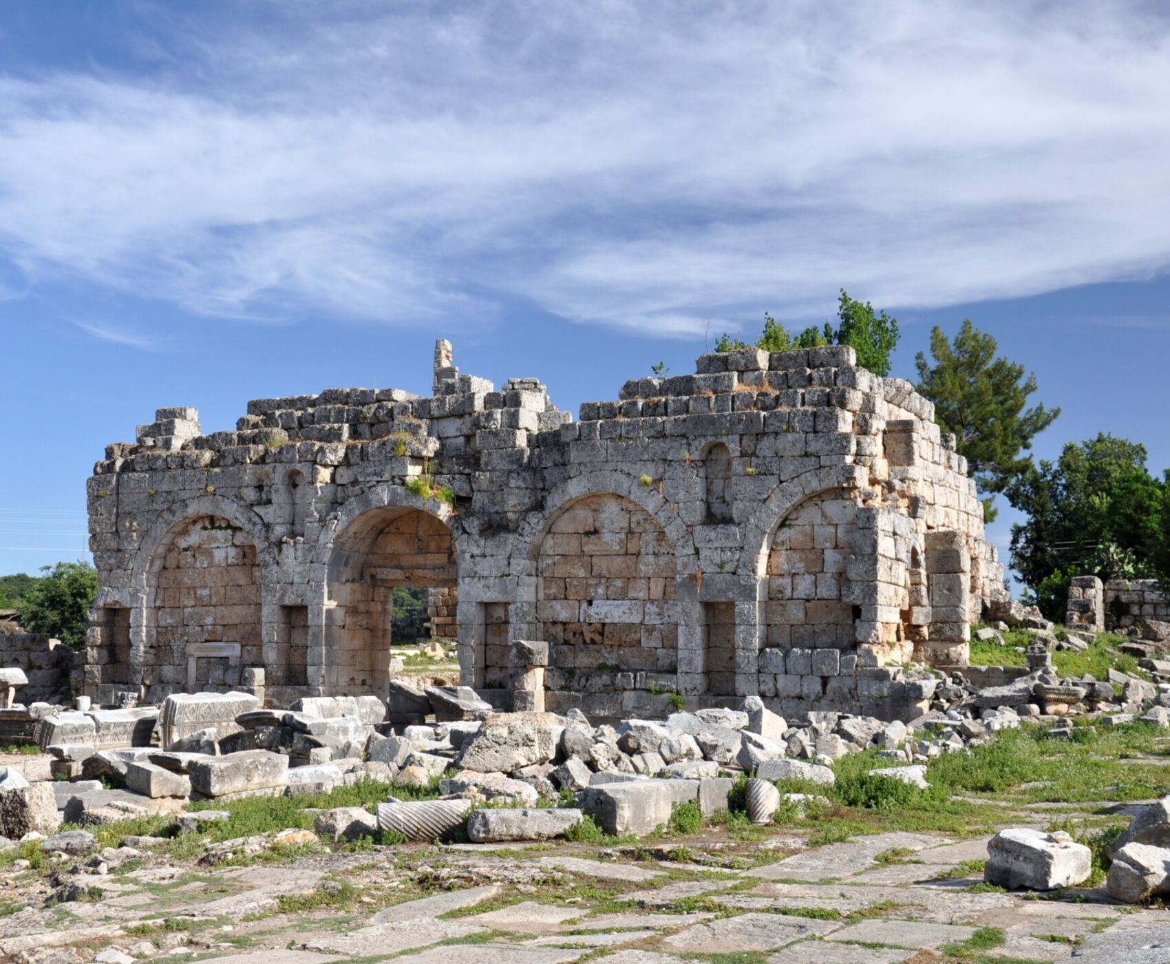 PERGE & ASPENDOS & SIDE TOUR 