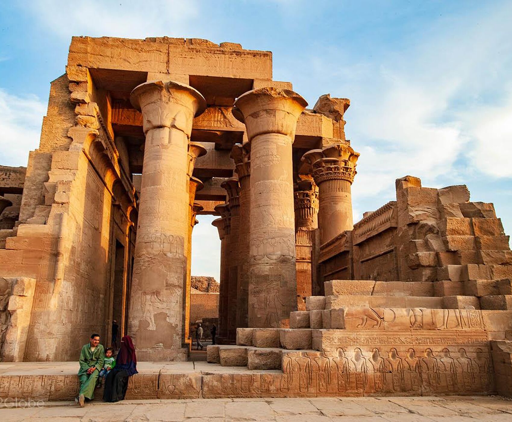 EGYPT FROM THROUGH WITH FLIGHT DIRECT FROM ANTALYA