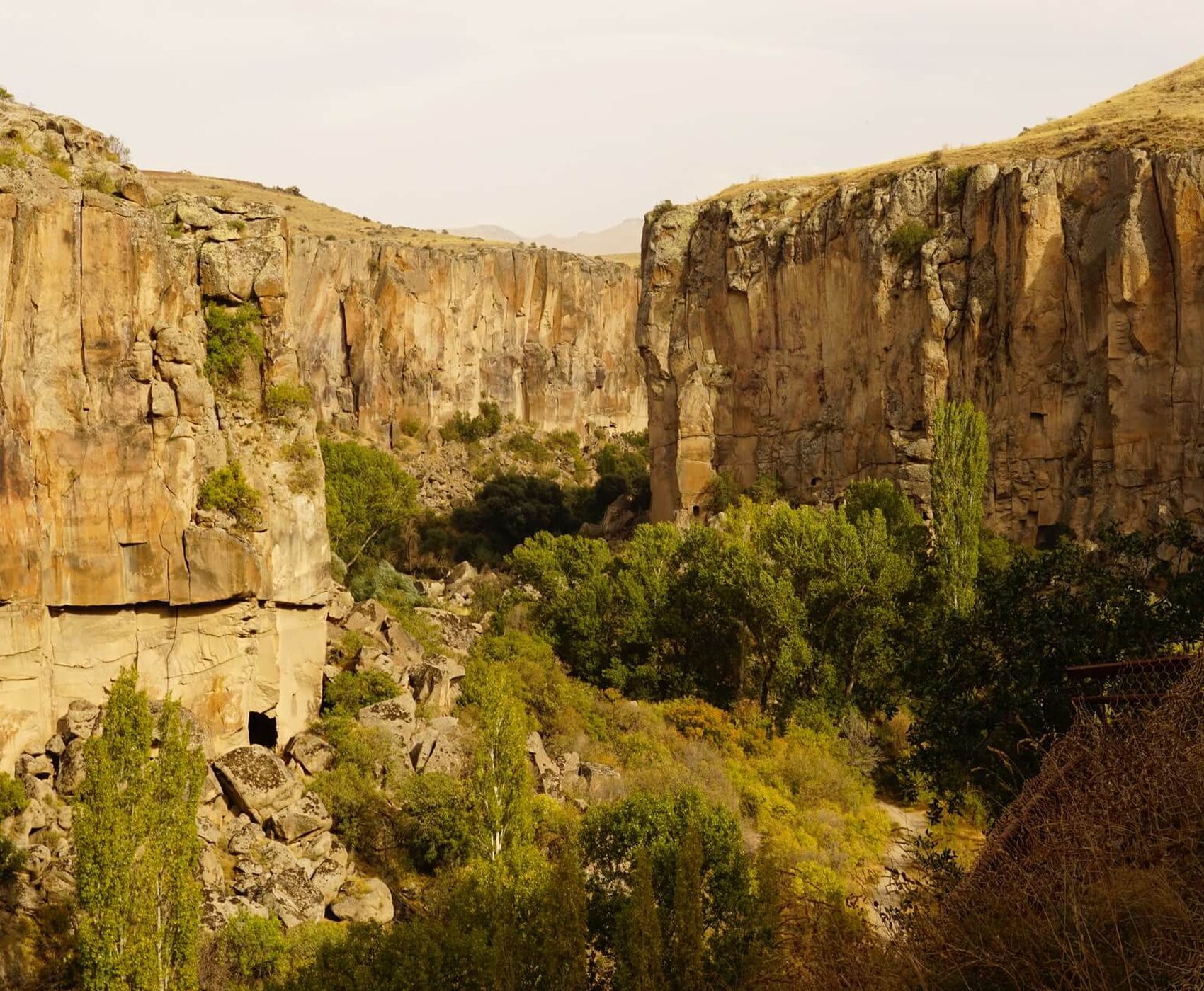 CAPPADOCIA TOUR - KAPUZBAŞI WATERFALLS - SULTAN REEDS 3 DAYS