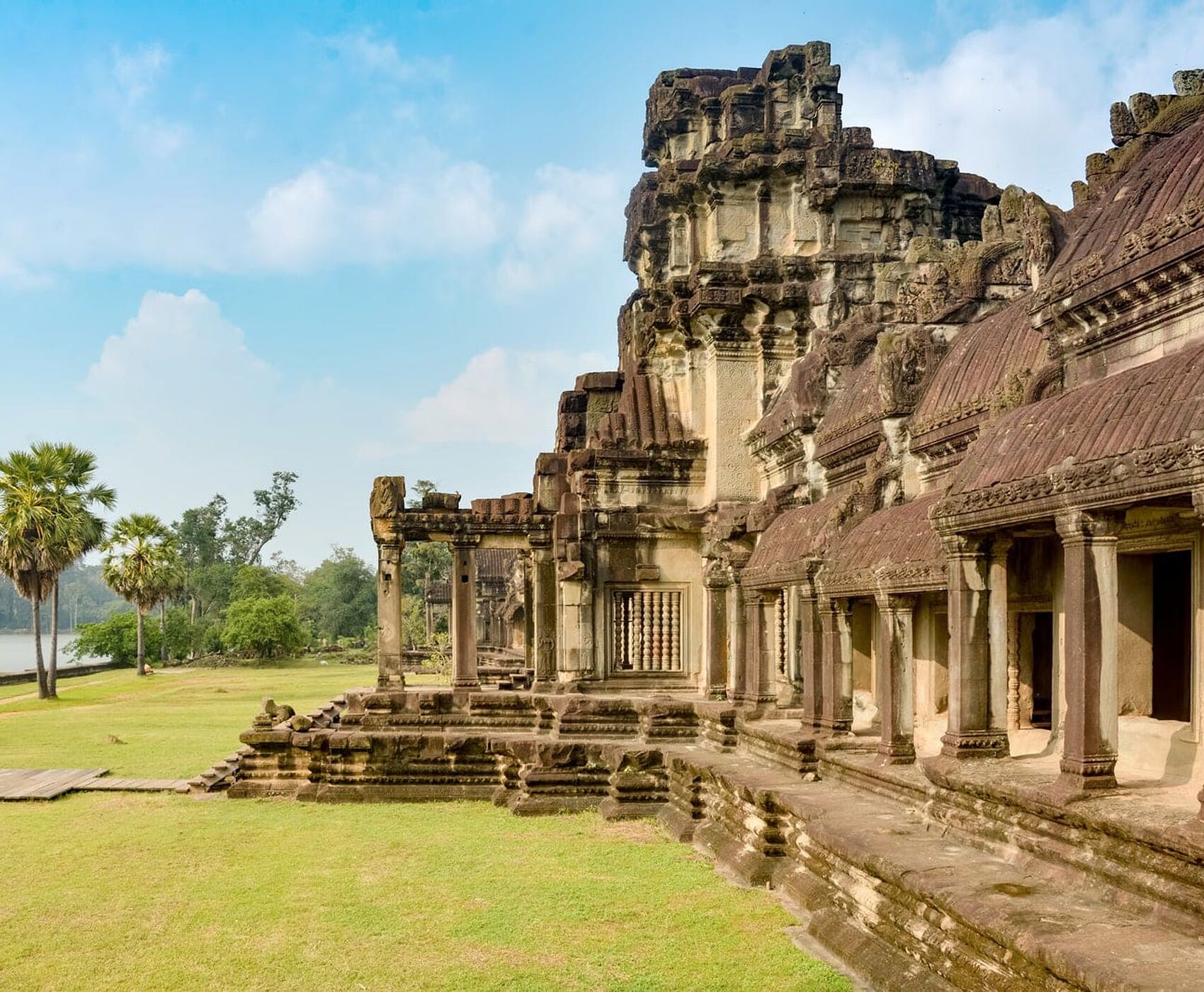 VIETNAM & CAMBODIA TOUR WITH FLIGHT