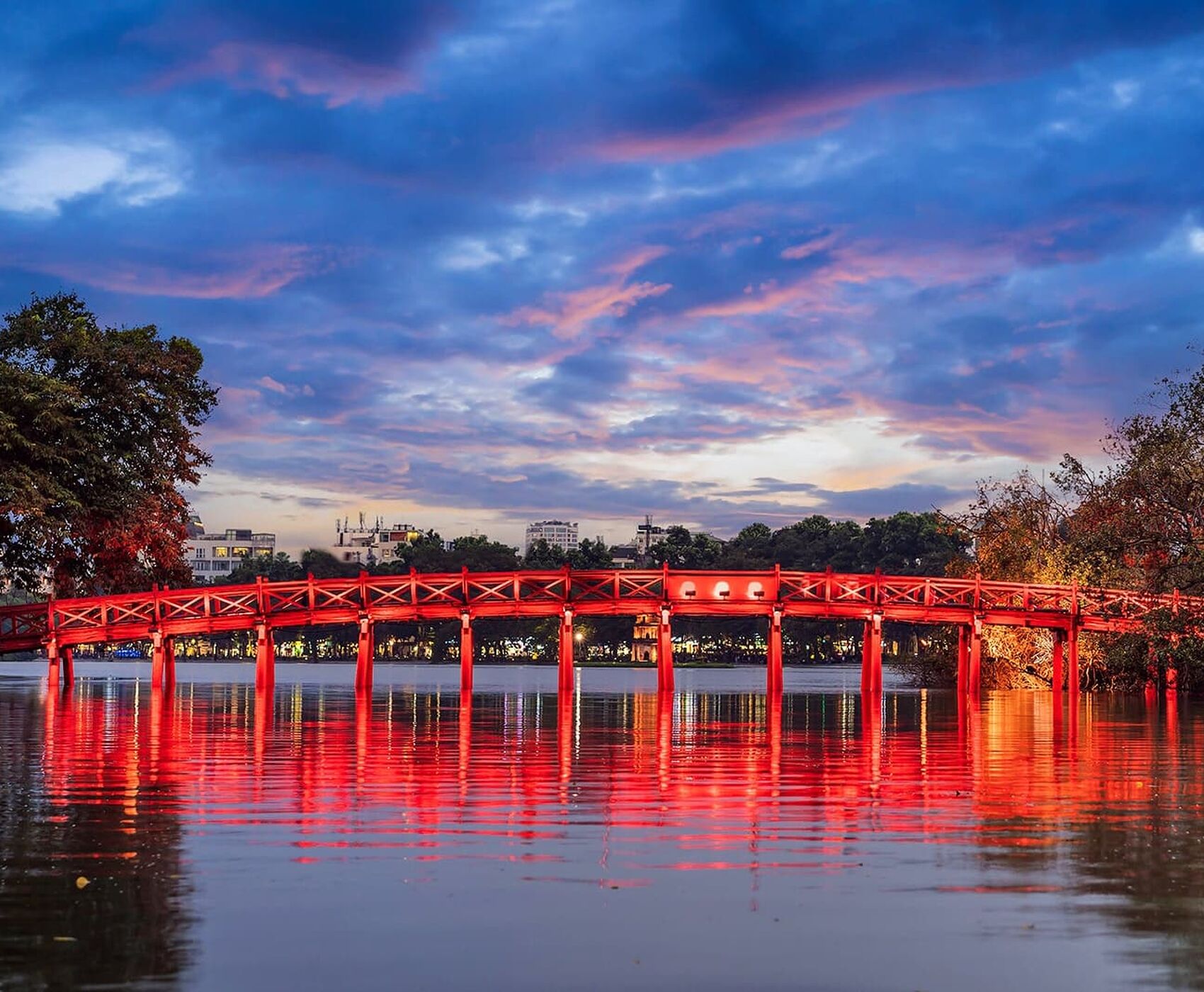 VIETNAM & CAMBODIA TOUR WITH FLIGHT