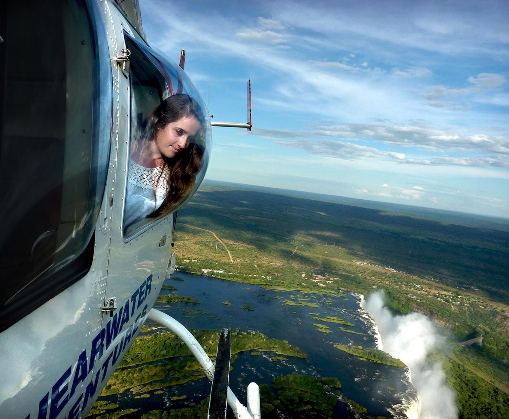 SOUTH AFRICA (VICTORIA WATERFALLS - ZAMBIA) TOUR BY FLIGHT