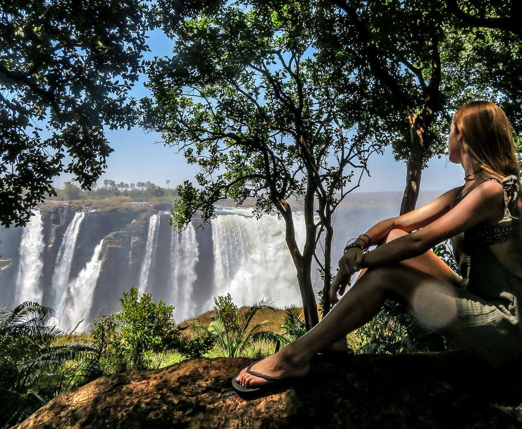 SOUTH AFRICA (VICTORIA WATERFALLS - ZAMBIA) TOUR BY FLIGHT