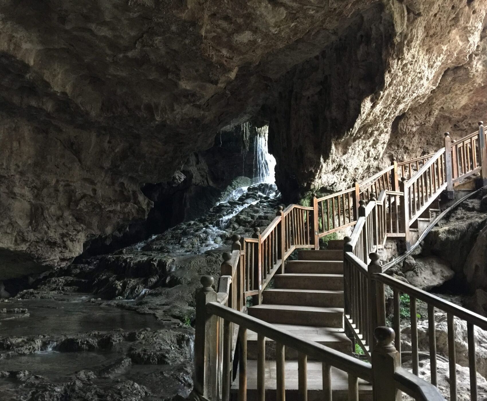 KAKLIK CAVE - PAMUKKALE - LAODIKEIA TOUR