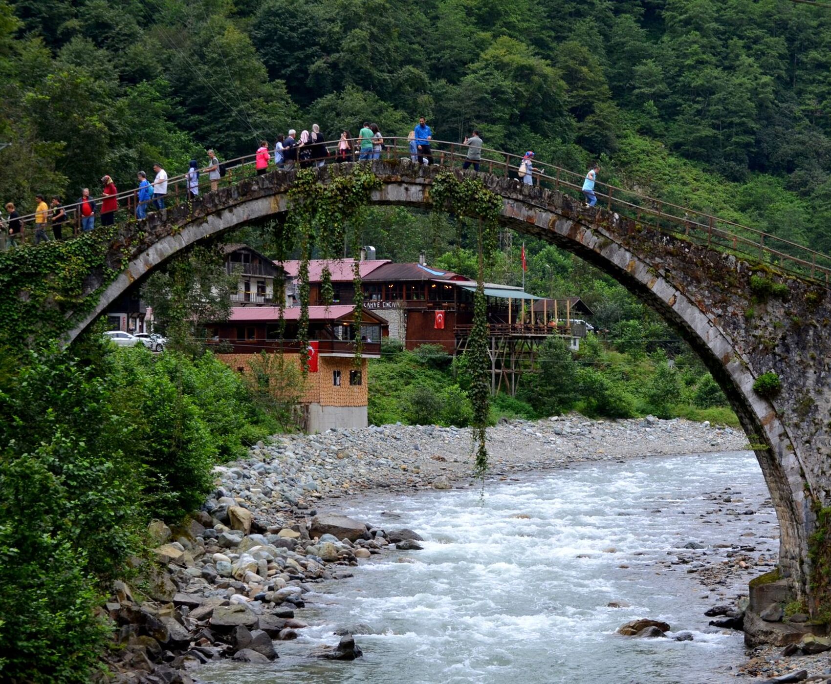 EASTERN BLACK SEA TOUR BY BUS